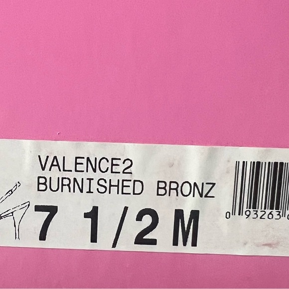 Elegant Brown Strappy Heels - Picture 6 of 6